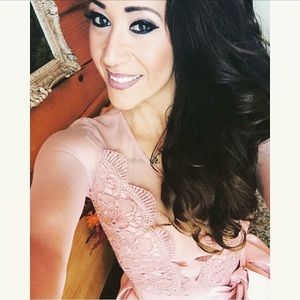 Meet your Posher, Monica